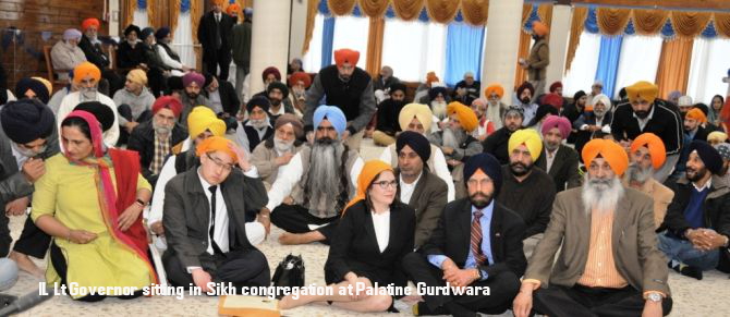 IL Lt Governor sitting in Sikh congregation at Palatine Gurdwara_c_DSC_4806.JPG