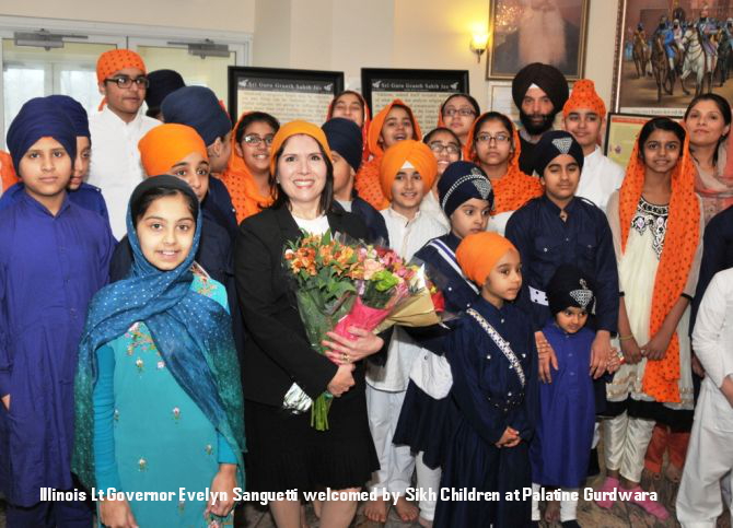 Illinois Lt Governor Evelyn Sanguetti welcomed by Sikh Children at Palatine Gurdwara_ c_DSC_4790.JPG