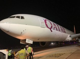 SGRDJ air Qatar plane.jpg